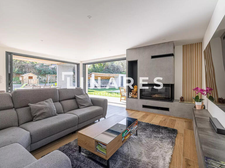 Maison Aubagne - 3 chambres - 147m²