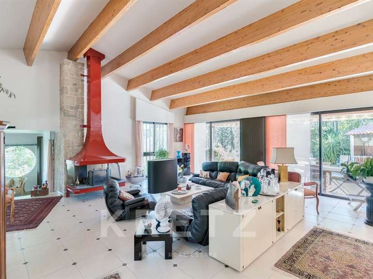 House Aubagne - 5 bedrooms - 300m²