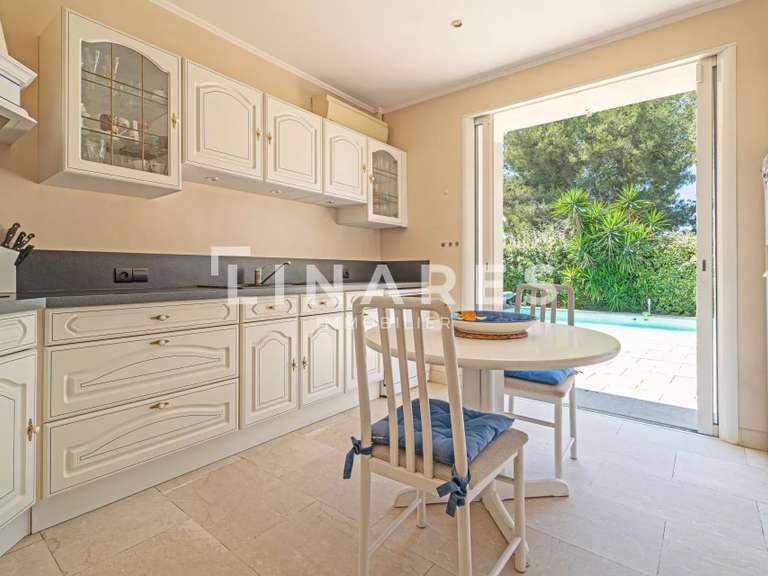 House Aubagne - 4 bedrooms - 170m²