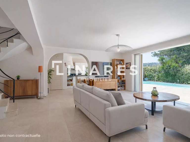 Maison Aubagne - 4 chambres - 170m²