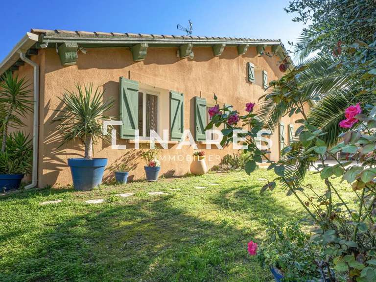 House Aubagne - 4 bedrooms - 170m²