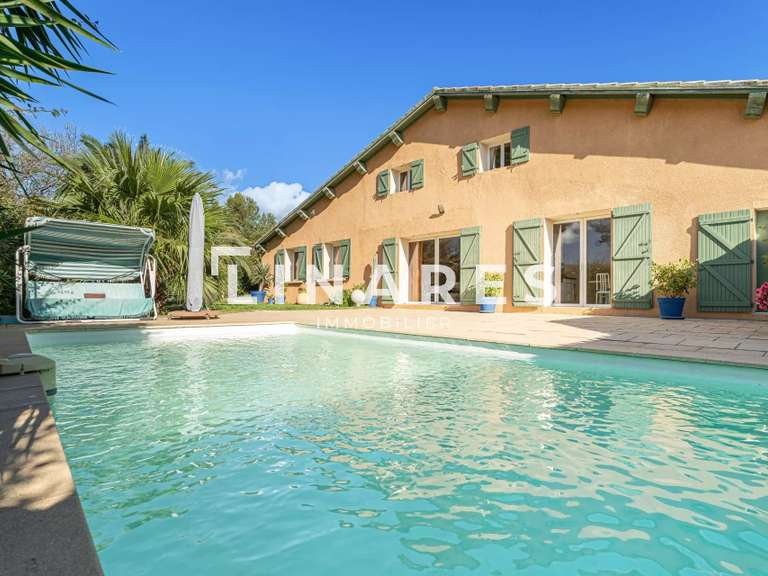 House Aubagne - 4 bedrooms - 170m²