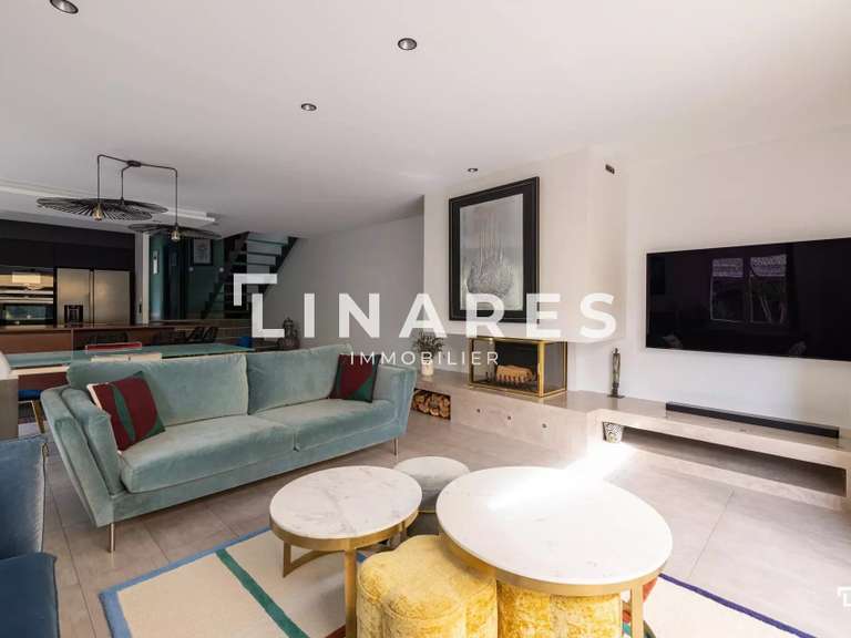 House Aubagne - 3 bedrooms - 127m²