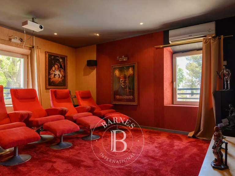 Maison Aubagne - 5 chambres - 185m²