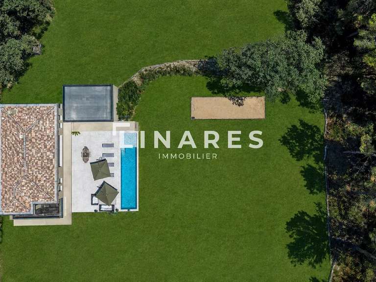 House Aubagne - 3 bedrooms - 240m²