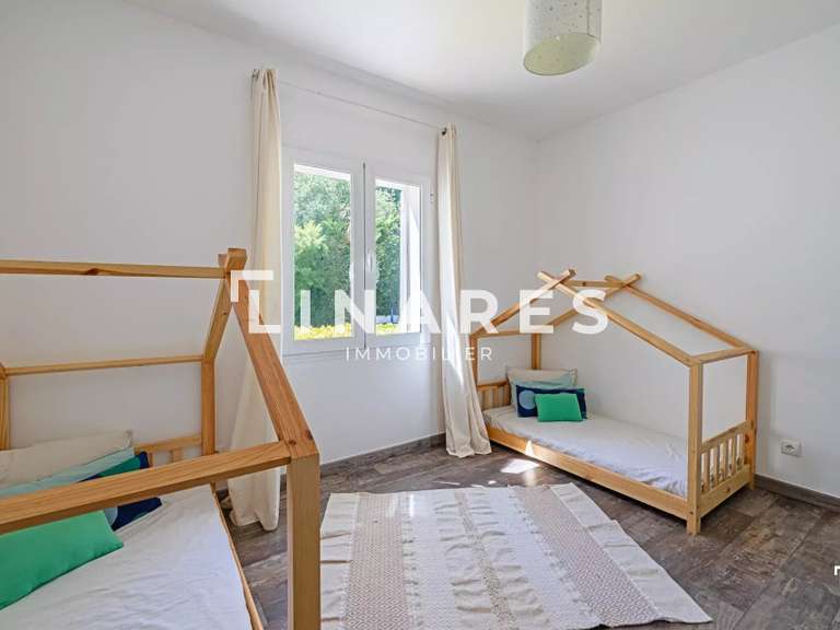 House Aubagne - 4 bedrooms - 250m²