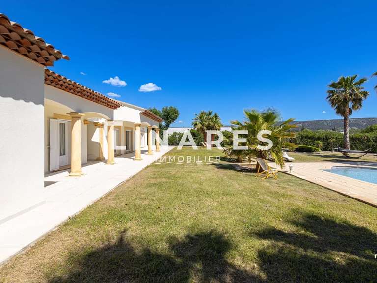 House Aubagne - 4 bedrooms - 250m²