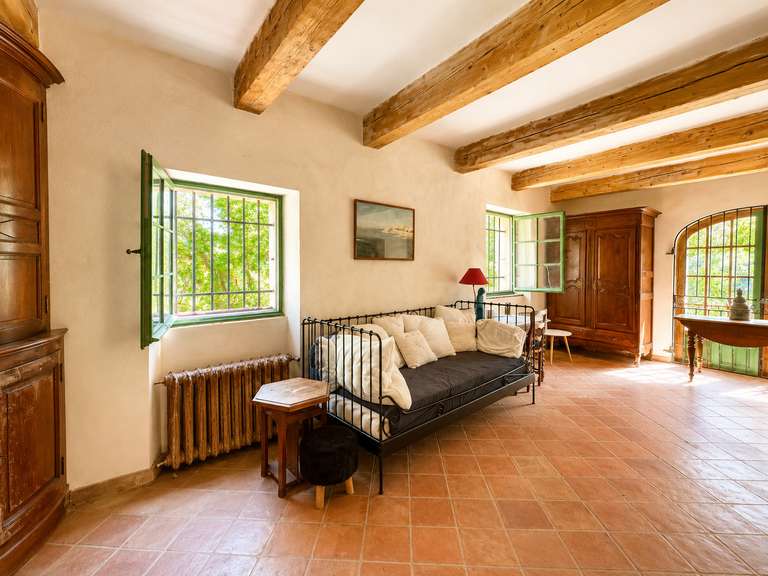 House Aubagne - 5 bedrooms - 160m²