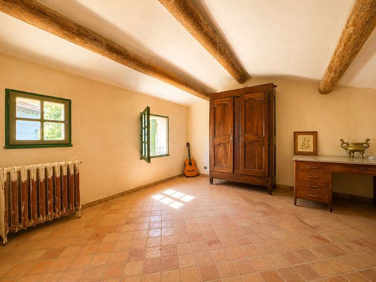 House Aubagne - 5 bedrooms - 160m²