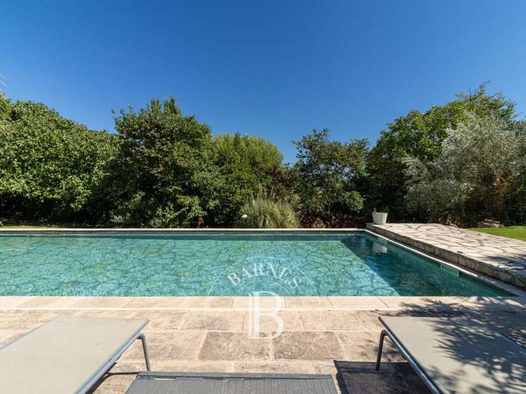 Maison Aubagne - 4 chambres - 338m²
