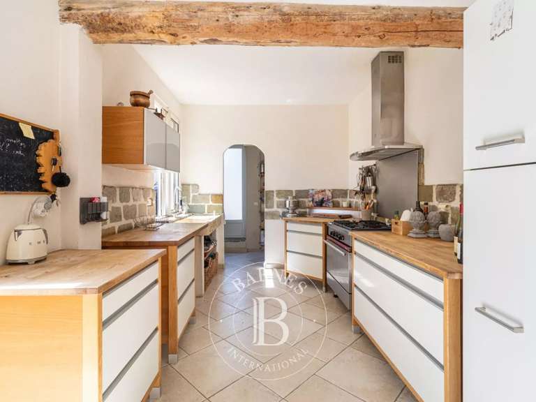 Maison Aubagne - 4 chambres - 338m²