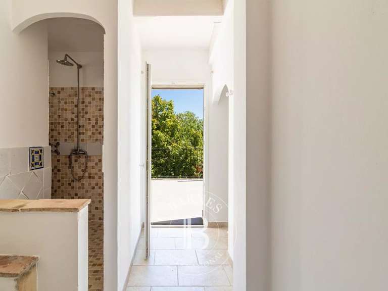 Maison Aubagne - 4 chambres - 338m²