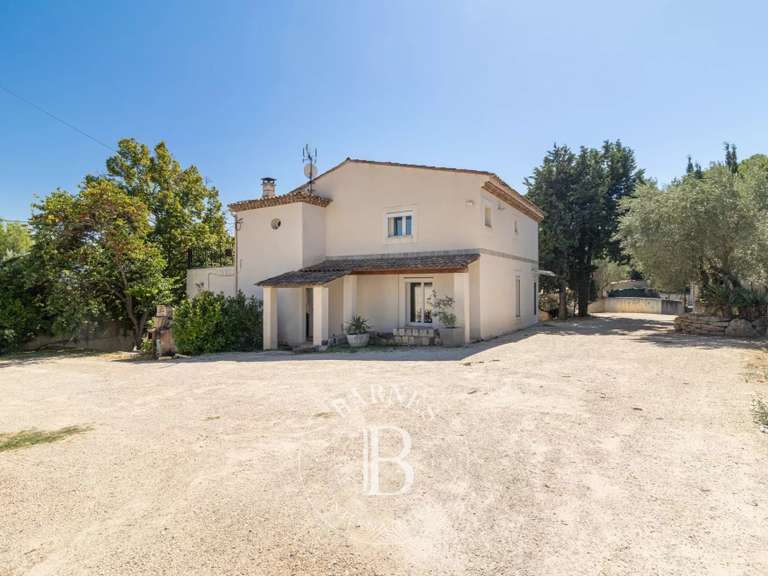 Maison Aubagne - 4 chambres - 338m²