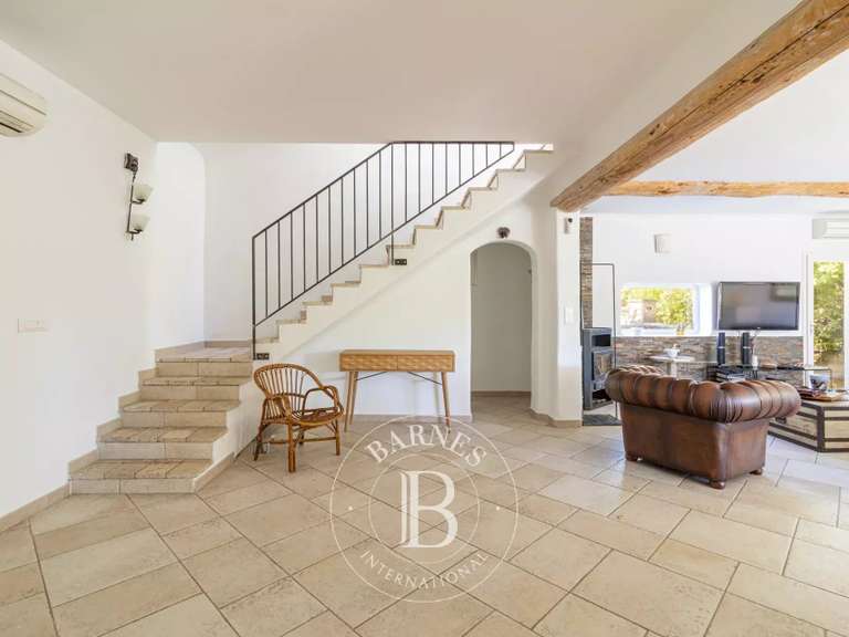 Maison Aubagne - 4 chambres - 338m²