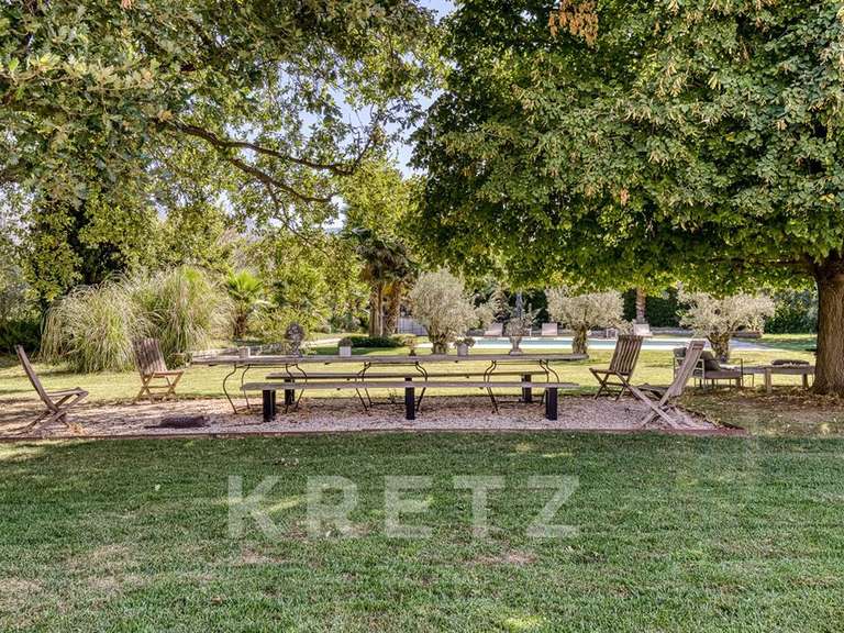 Maison Aubagne - 4 chambres - 215m²