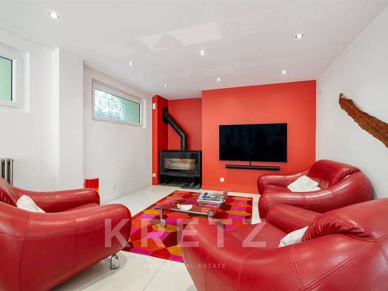 Maison Aubagne - 8 chambres - 360m²