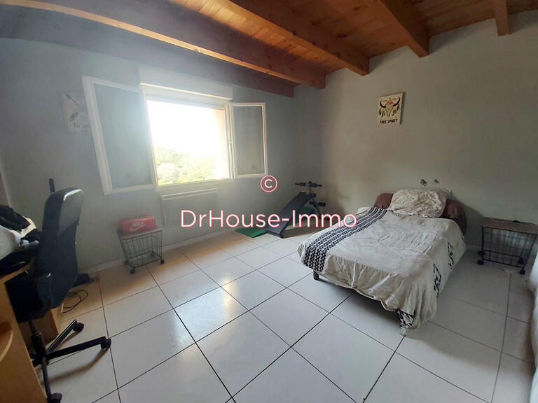 Villa Aubagne - 6 chambres - 200m²