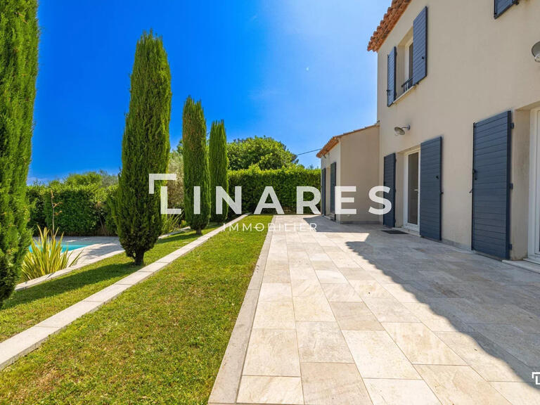 Villa Aubagne - 4 bedrooms - 160m²