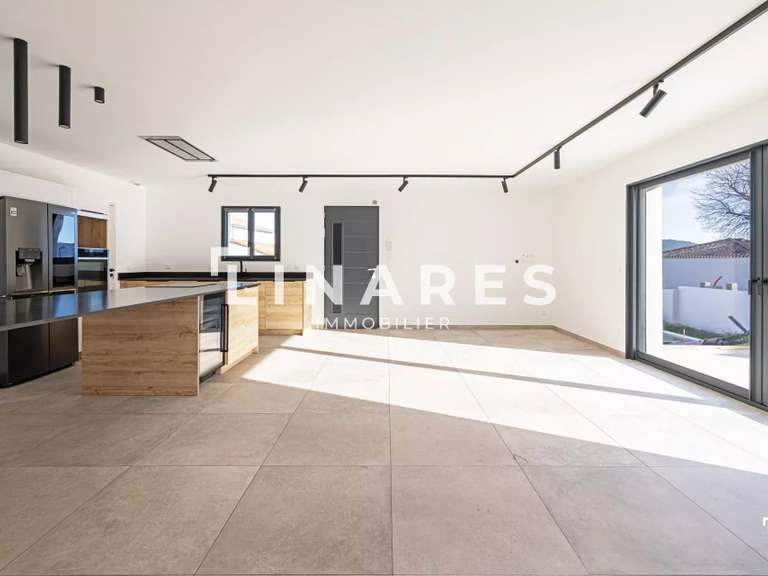 Villa Aubagne - 3 chambres - 106m²