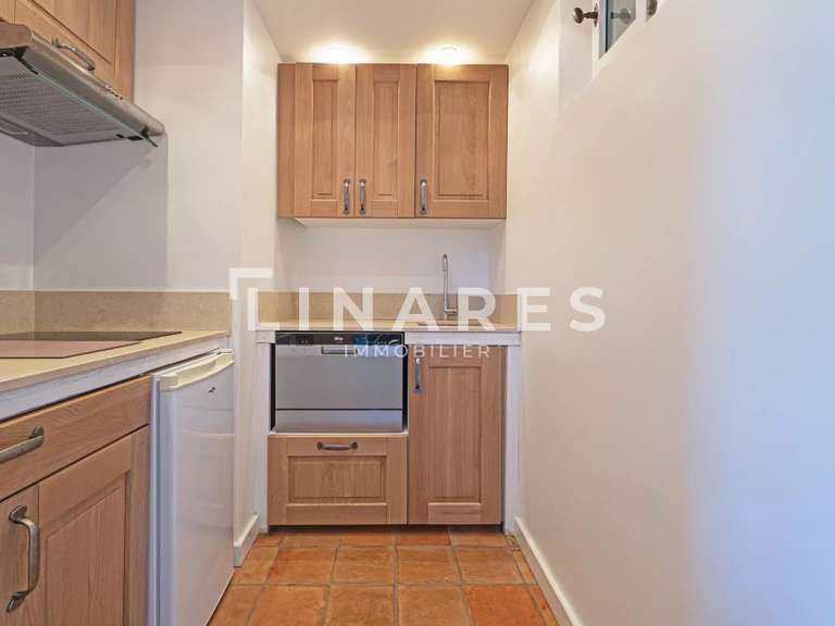 Villa Aubagne - 5 chambres - 220m²