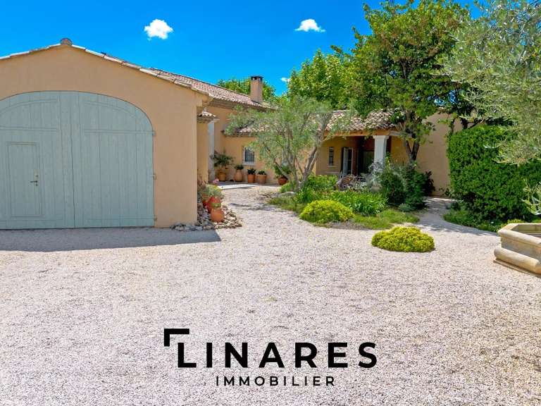 Villa Aubagne - 5 chambres - 220m²