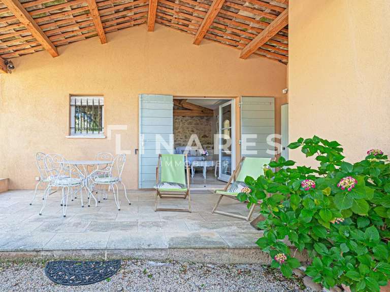 Villa Aubagne - 5 chambres - 220m²