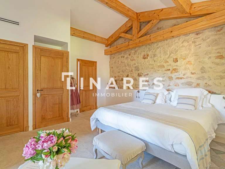 Villa Aubagne - 5 chambres - 220m²
