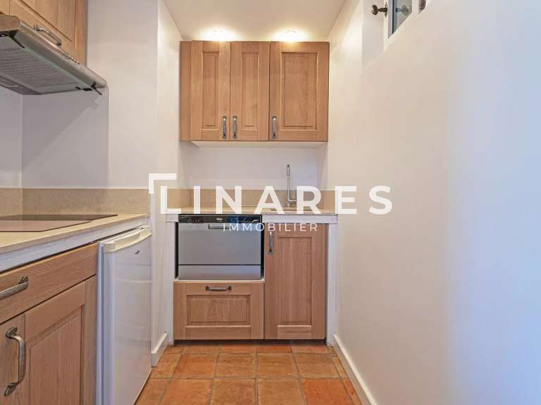 Villa Aubagne - 5 chambres - 220m²