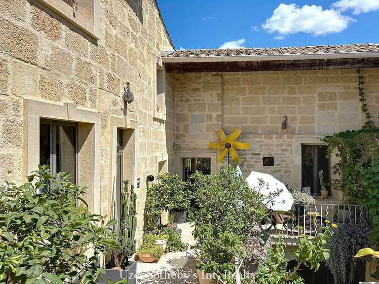 House Aubais - 4 bedrooms - 245m²