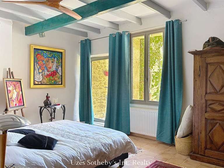 House Aubais - 4 bedrooms - 245m²