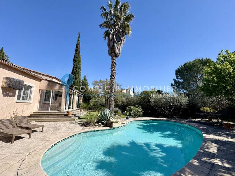 Villa Aubais - 4 chambres - 165m²