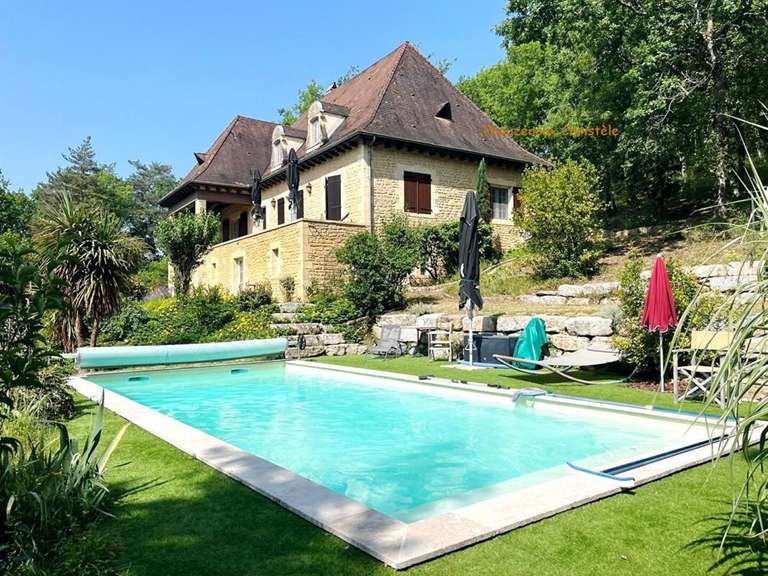 Propriété Aubas - 7 chambres