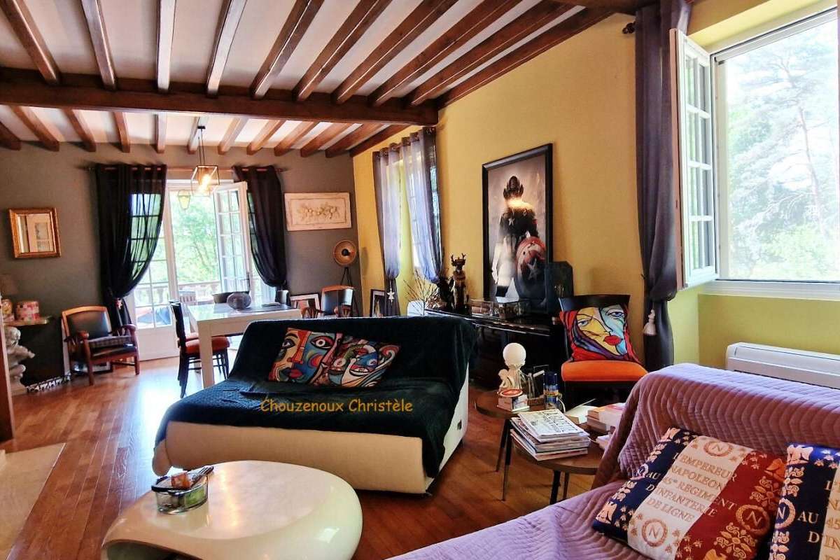 Propriété Aubas