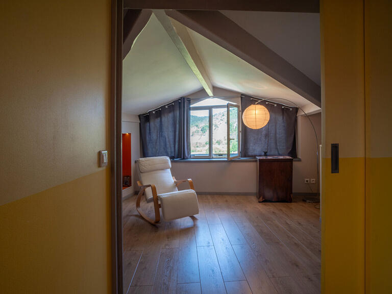 Maison Aubenas - 6 chambres - 205m²