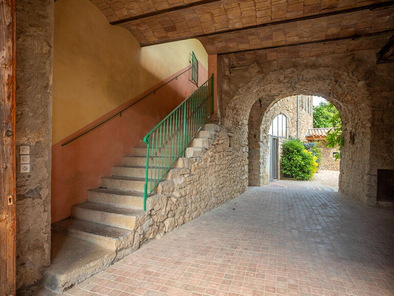 Maison Aubenas - 6 chambres - 205m²