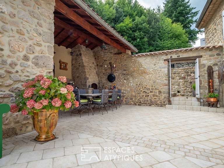 Maison Aubenas - 4 chambres - 218m²