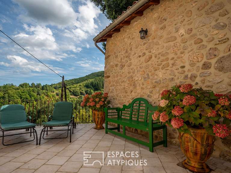 Maison Aubenas - 4 chambres - 218m²