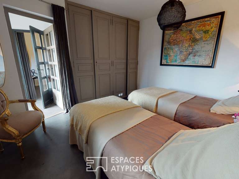 House Aubenas - 6 bedrooms - 278m²