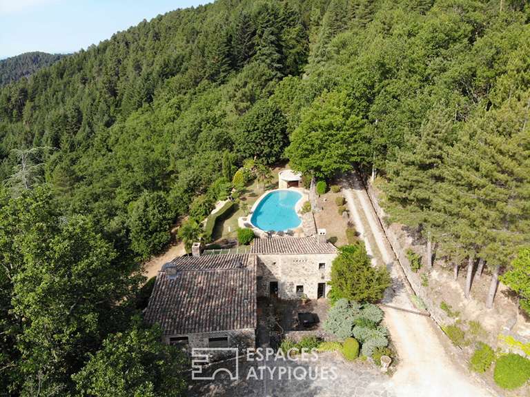 House Aubenas - 6 bedrooms - 278m²