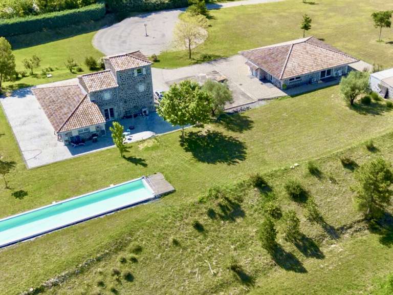 Maison Aubenas - 5 chambres - 286m²