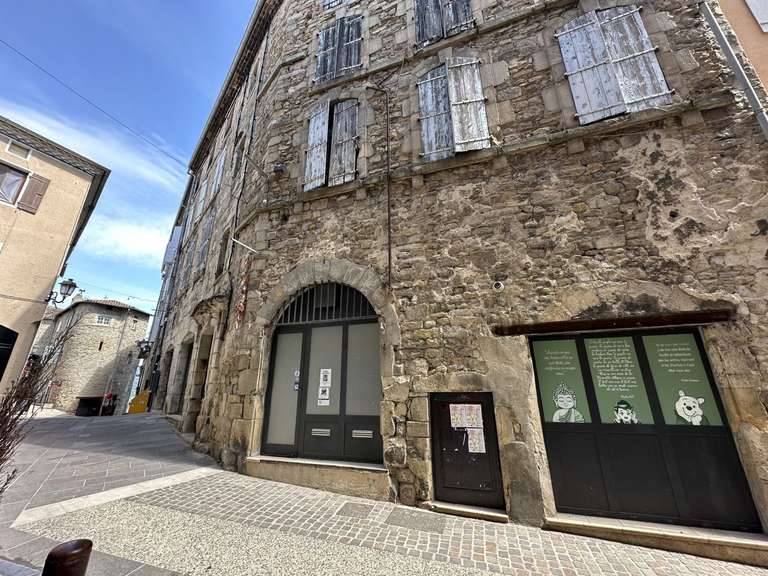 Maison Aubenas - 900m²