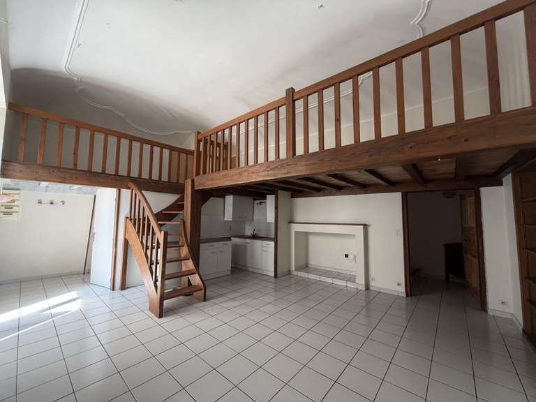 Maison Aubenas - 900m²