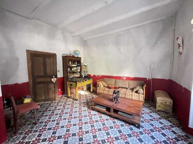 Propriété Aubenas - 17 chambres - 1000m²