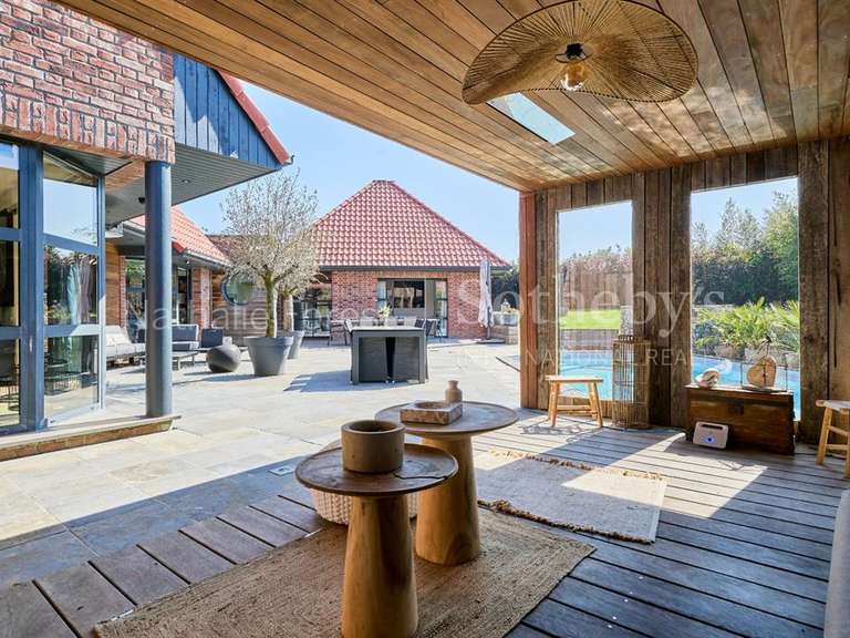 House Aubers - 7 bedrooms - 314m²