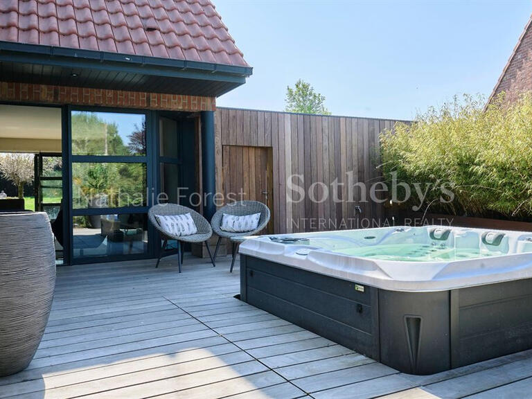 Maison Aubers - 7 chambres - 314m²