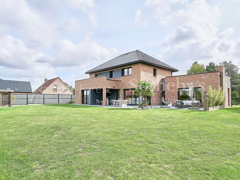 House Aubers - 5 bedrooms - 235m²
