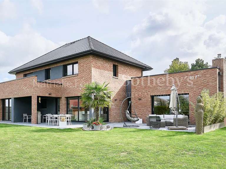 House Aubers - 5 bedrooms - 235m²