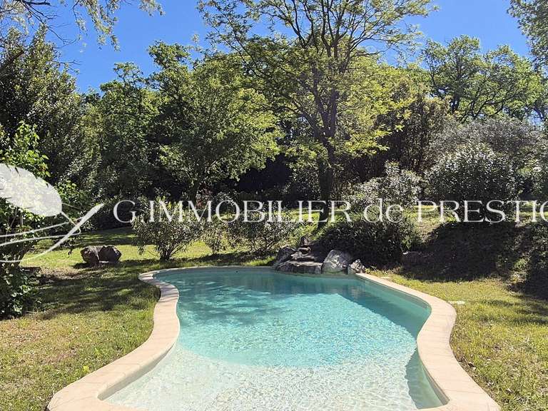 Maison Aubignan - 4 chambres - 270m²