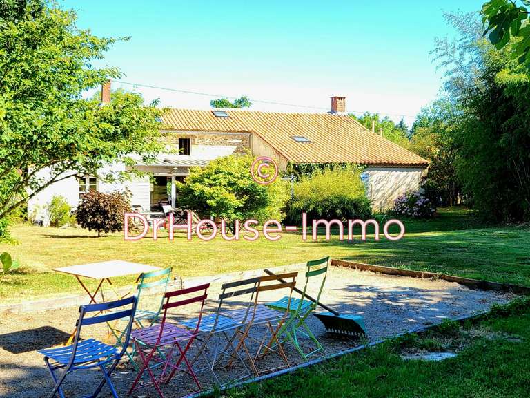 Villa Aubigny - 4 chambres - 219m²