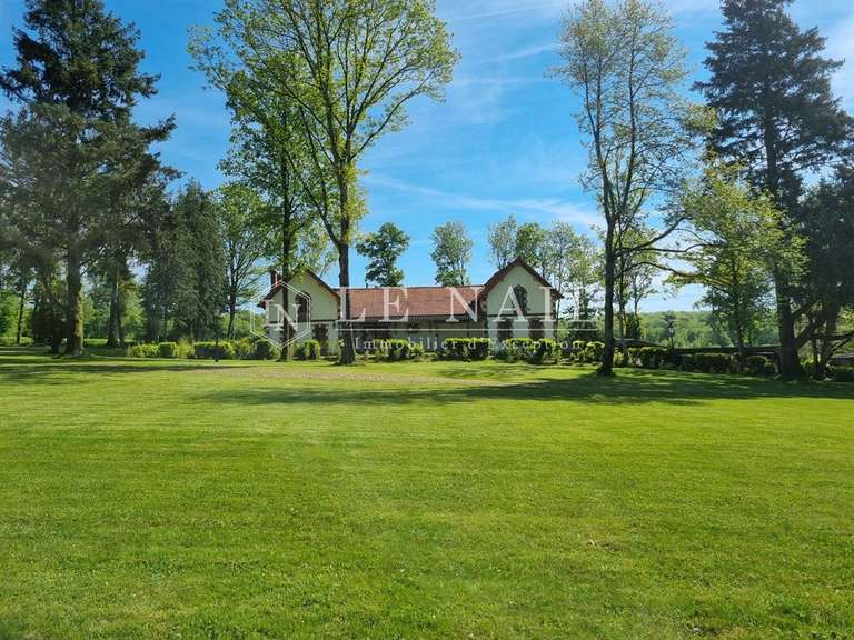 Château Aubigny-sur-Nère - 900m²